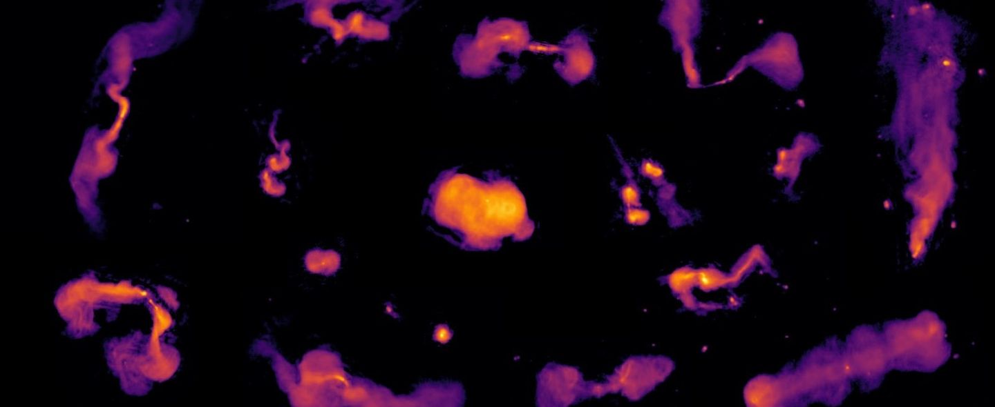 Une sélection de lobes radio alimentés par des trous noirs supermassifs