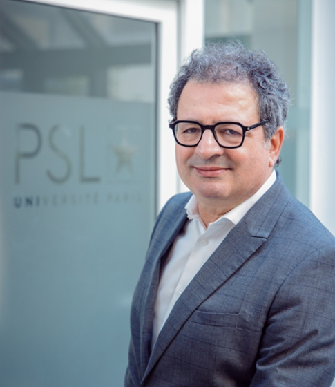 Photo portrait d'El Mouhoub Mouhoud